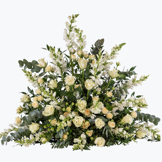 Bårebukett/ båredekorasjon - hvit/krem (95 cm)